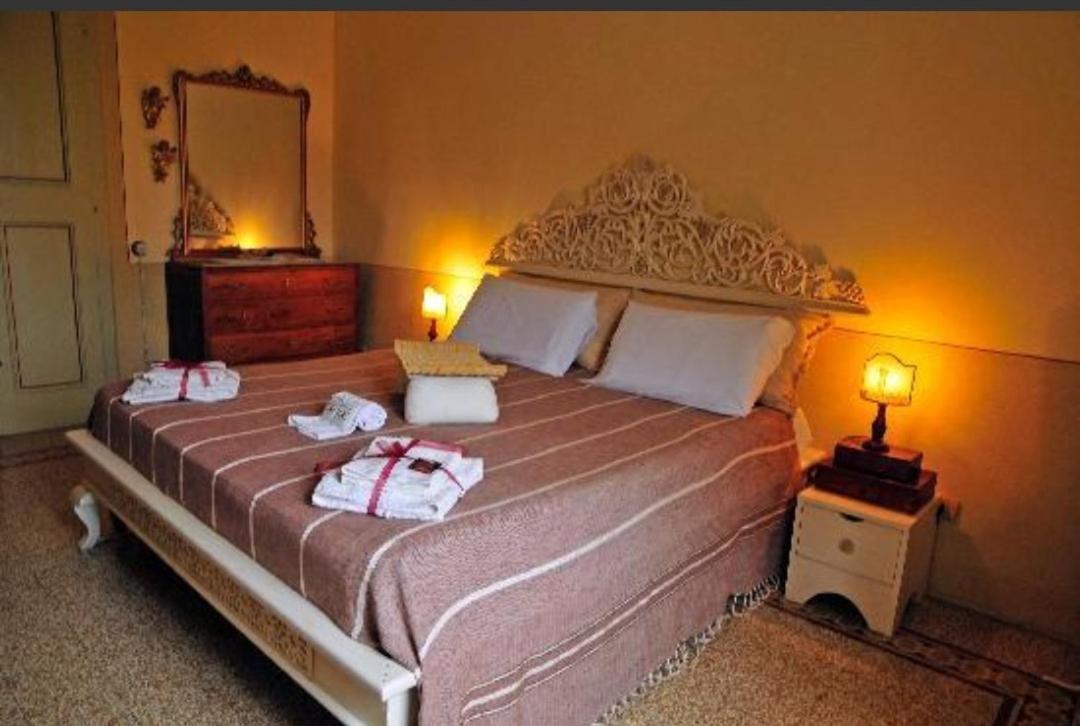 Bed And Breakfast Evelina Lucca Kültér fotó